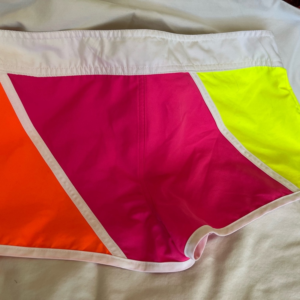 Girls shorts Lot of 4  size 1,3 and xl girls size. Listing is for all 4 shorts